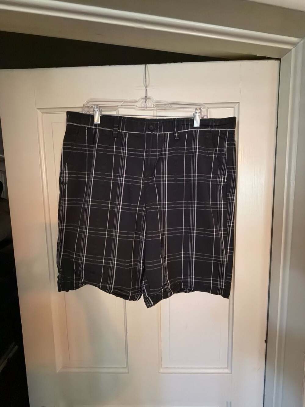 Apt. 9 Mens Black White Plaid Casual Shorts Size 36